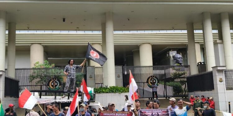 ALAK Geruduk Kejagung RI, sudah Tidak Percaya Lagi Kejati Lampung Tangani Dinas PSDA Lampung